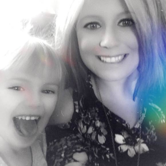 Meet your Posher, Tonya - Picture 1 of 1